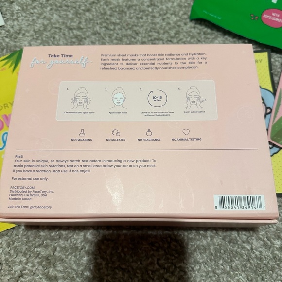 FACTORY Everyday Pearl Brightening Sheet Mask x12 bundle! Limited edition NWT - Picture 5 of 5